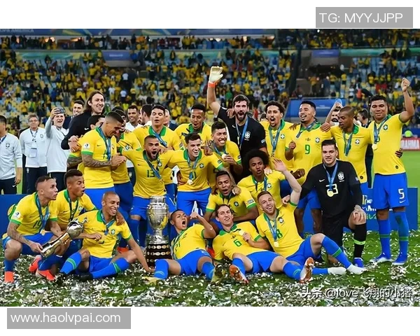 上海足球队在世界杯积分榜中以84分稳居第一名，展现强劲实力