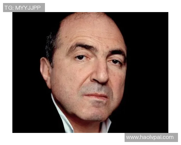 俄罗斯前足球明星的传奇人生与退役后的新挑战