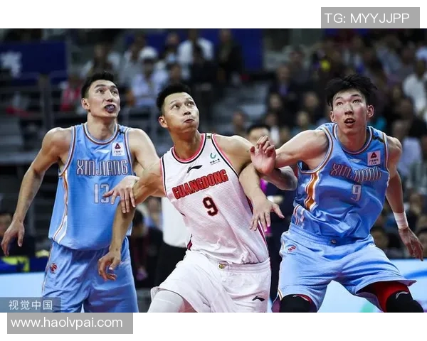 成都篮球队与重庆篮球队赛后复盘分析两队状态及表现对比